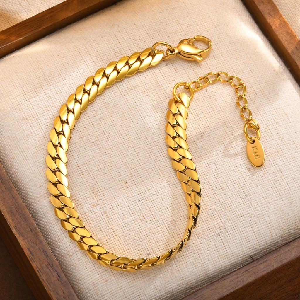 Personality Curb Cuban Link Bracelets for Women, Gold Color NK Chain Bracelet,Stainless Steel Gold Color Fashion Jewelry Gift