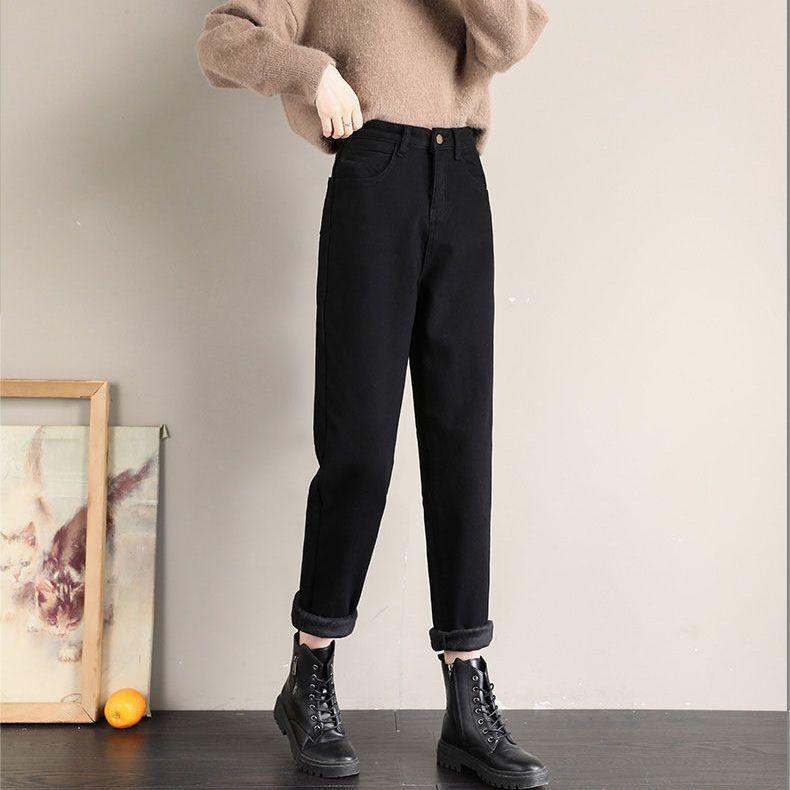 High-Waisted Khaki Harem Jeans - Women s 2025 Slimming Velvet-Lined Carrot Pants for Autumn/Winter XS