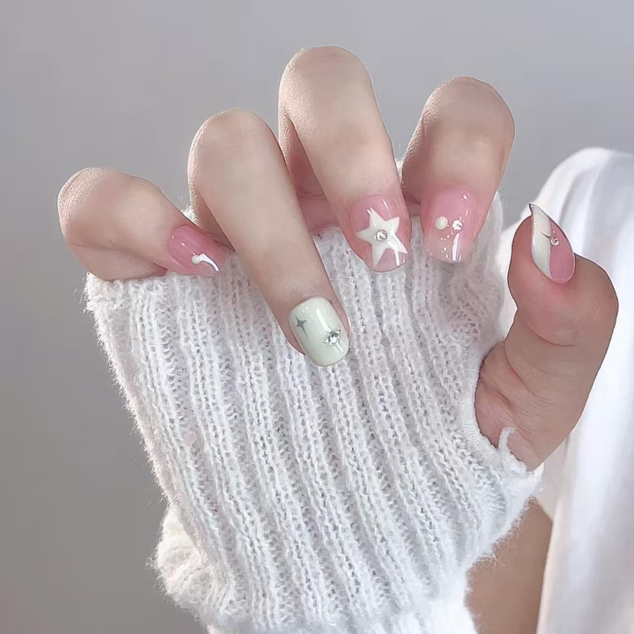 Trendy Handmade French Cheese-Inspired Rhinestone Short Nails Medium