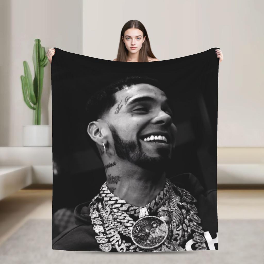 Rappare Anuel AA tryckt filt Picknick Flanellpläd för soffa säng Mjuk Anpassad DIY Kvalitet Sängöverkast Presentidé