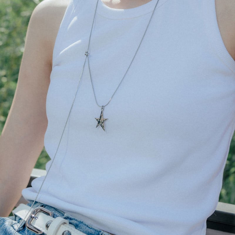 

HIGHSCHOOLDISCO Rockstar Piercing Long Drop Necklace free