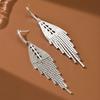 Fashionable new shiny full diamond design earrings with elegant and luxurious style, high-end ear accessories for women