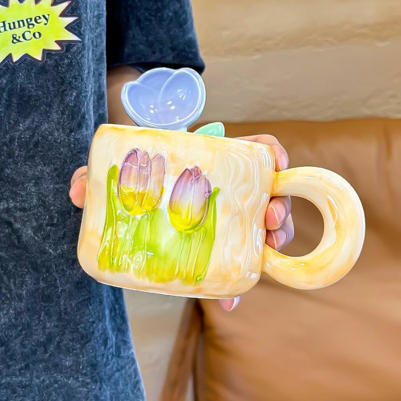 Tulip Cup for Girls with High-value Ceramic Mug with Lid Spoon Large Capacity Coffee Cup Souvenir