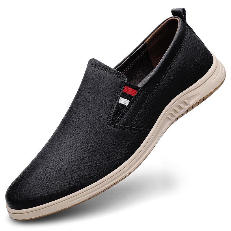 2025 Summer Men s Breathable Slip-on Leather Casual Shoes 43