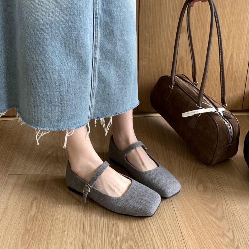 French square head with Mary Jane shoes for women in spring and autumn 2025, new evening fairy wind woolen light mouth single shoes