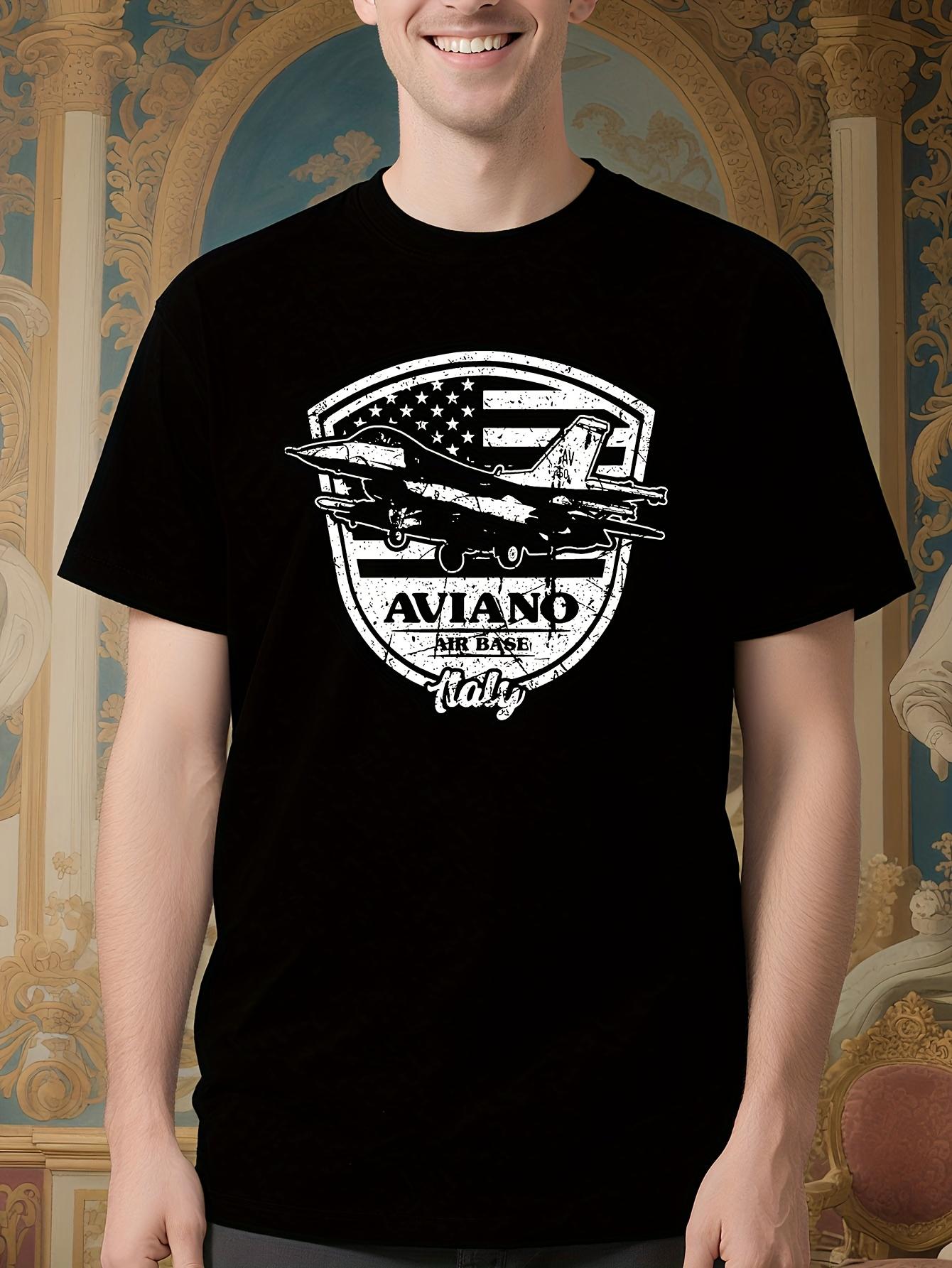 Aviano Air Base USAF Italia Ritorno con Onore Bandiera Americana F-16 - Black with American Flag & Fighter Jet Graphic T-shirt L