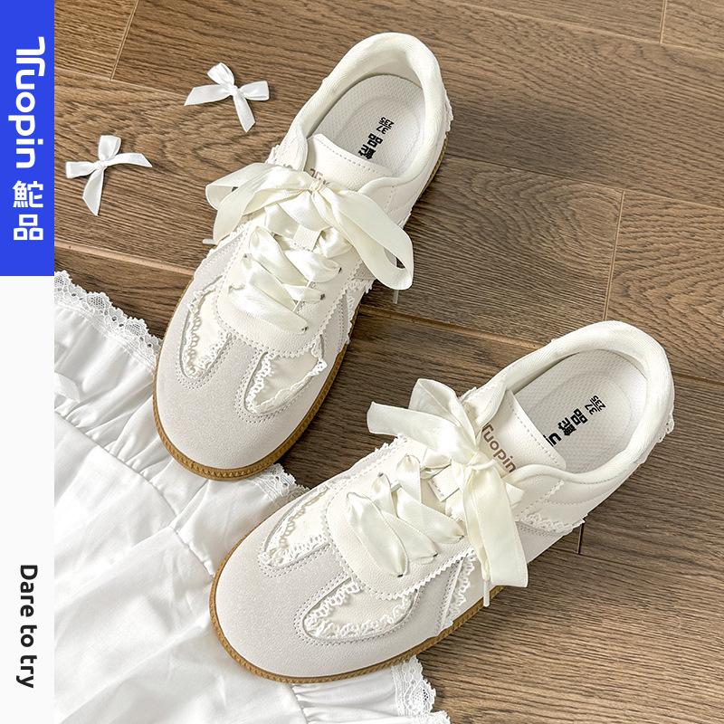 Ballet Style Moral Training Shoes Women's 2025 Spring and Summer New Niche Original Lace Little White Shoes Retro Versatile Board Shoes
