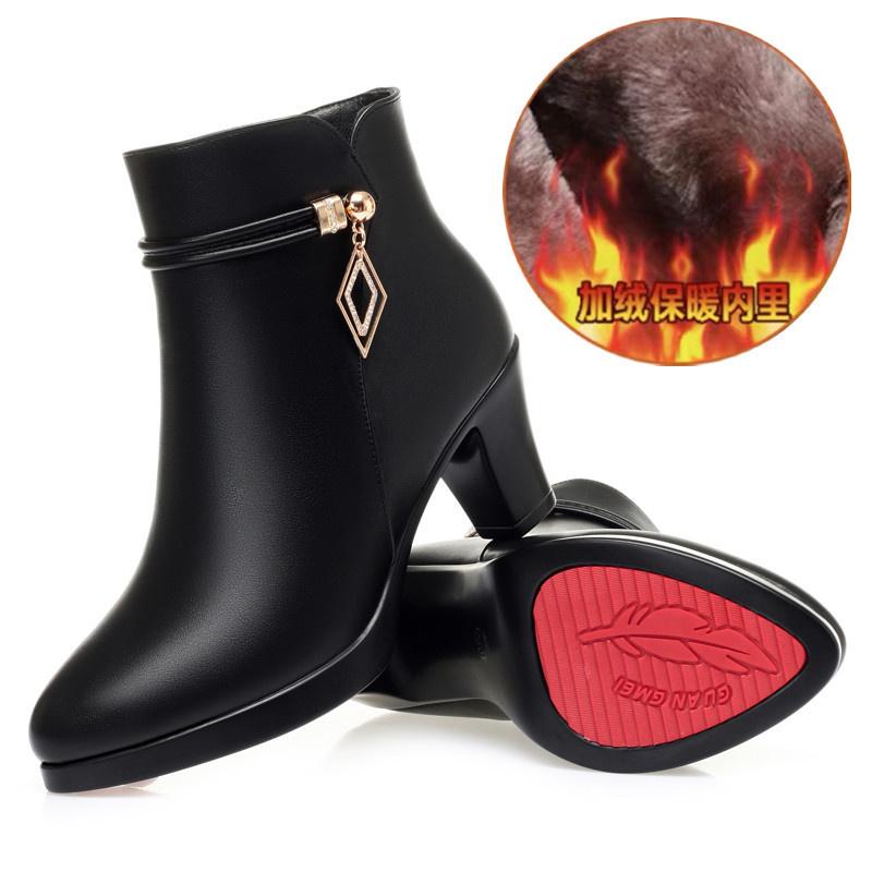 2024 Осень Зима Новые короткие сапоги на высоком каблуке Женские ботильоны на толстом каблуке Туфли на высоком каблуке Теплые плюшевые сапоги 34Foot 22cm 2750₽