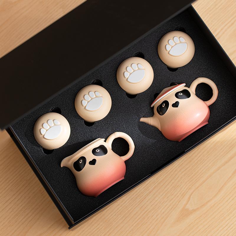 Guochao panda merchandise gifts creative tea set practical gifts company opened to send employees and customers souvenirs