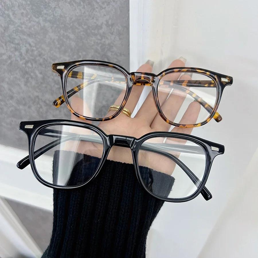 Fashion Vintage Square Clear Lens Classic Eyeglasses Frame Male Elegant Glasses Men Women Transparent Lens