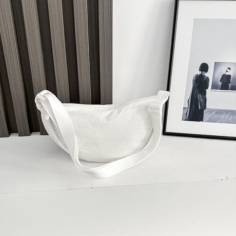 Neue Umhängetasche Vielseitige Unterarmtasche Halbmondtasche Mode Knödeltasche