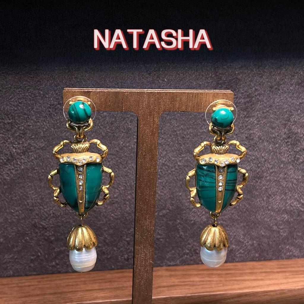 Used High-End Vintage Retro Dangle Earrings with Electroplated Freshwater Pearls - Unique Niche Design.