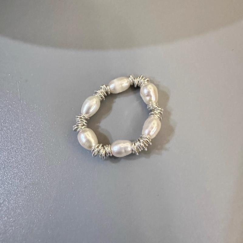 Korean Trendy Pearl And Silver Geometric Stretch Bracelet Ring For Women Fashionable Luxury Accessory