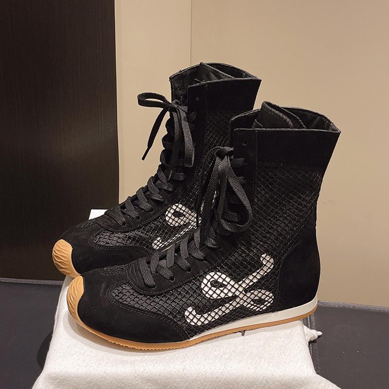 

Fashion design sense casual breathable Martin boots women s 2025 summer new versatile boxing shoes high-top boots German training shoes 35 чёрный