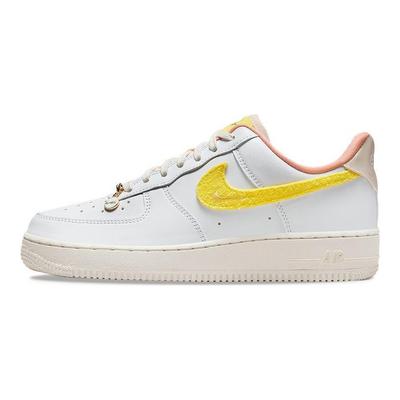Nike Air Force 1 07 LX Mama Dámské tenisky Bílá Phantom Perlově bílá DV2183-100