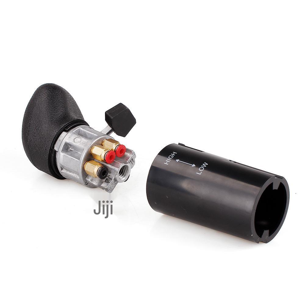 Eaton Fuller Car & Truck Gear Shift Knob A6913