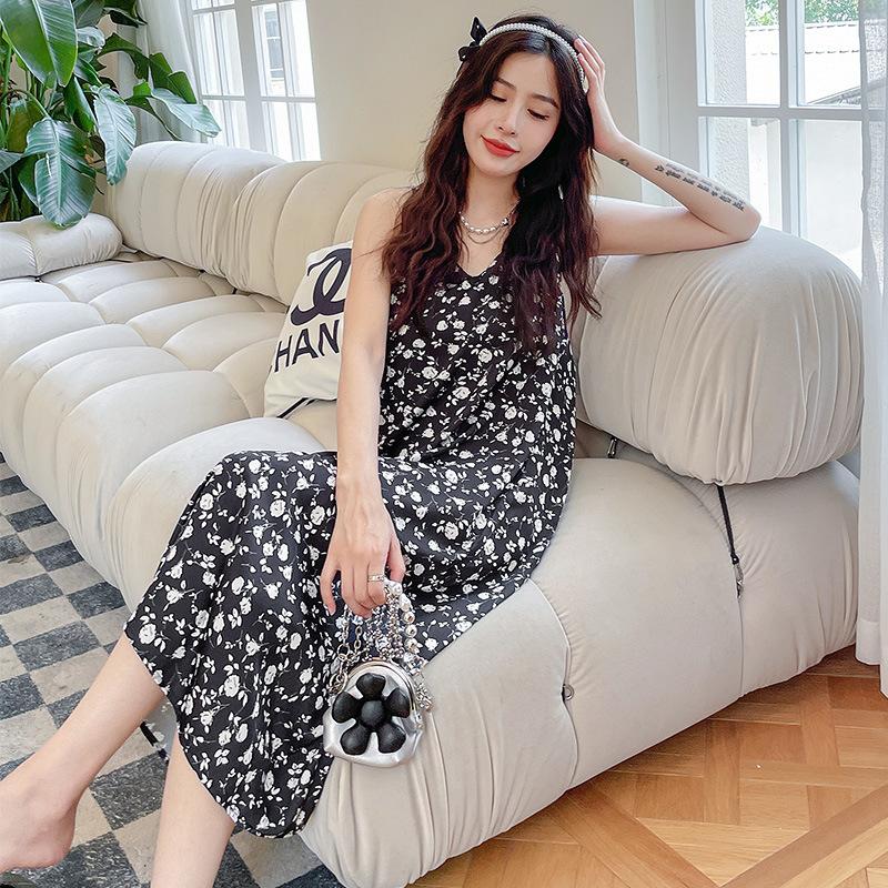 New Suspender Pajamas Women's Spring, Autumn and Summer Ice Silk Thin Small Floral Japanese Sweet Extended Nightgown Internet Celebrity Spot