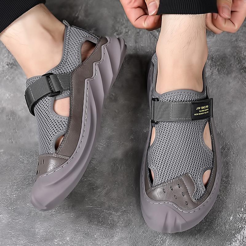 Fashion Genuine Leather Breathable Men's sandalssandalsSummer New Large Size Men's Sandals Men Sandals Fashion Sandals Big Size 38-46