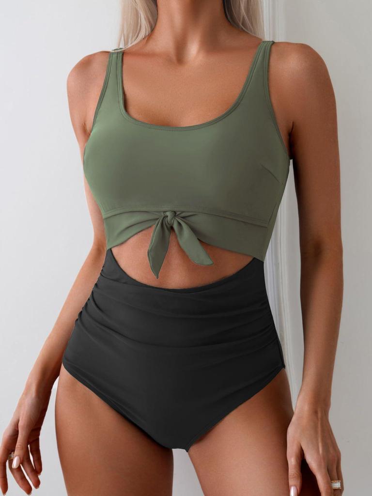 2025 Sexy rückenfreier einteiliger Badeanzug: Einfarbig, Aushöhlendesign für Damen