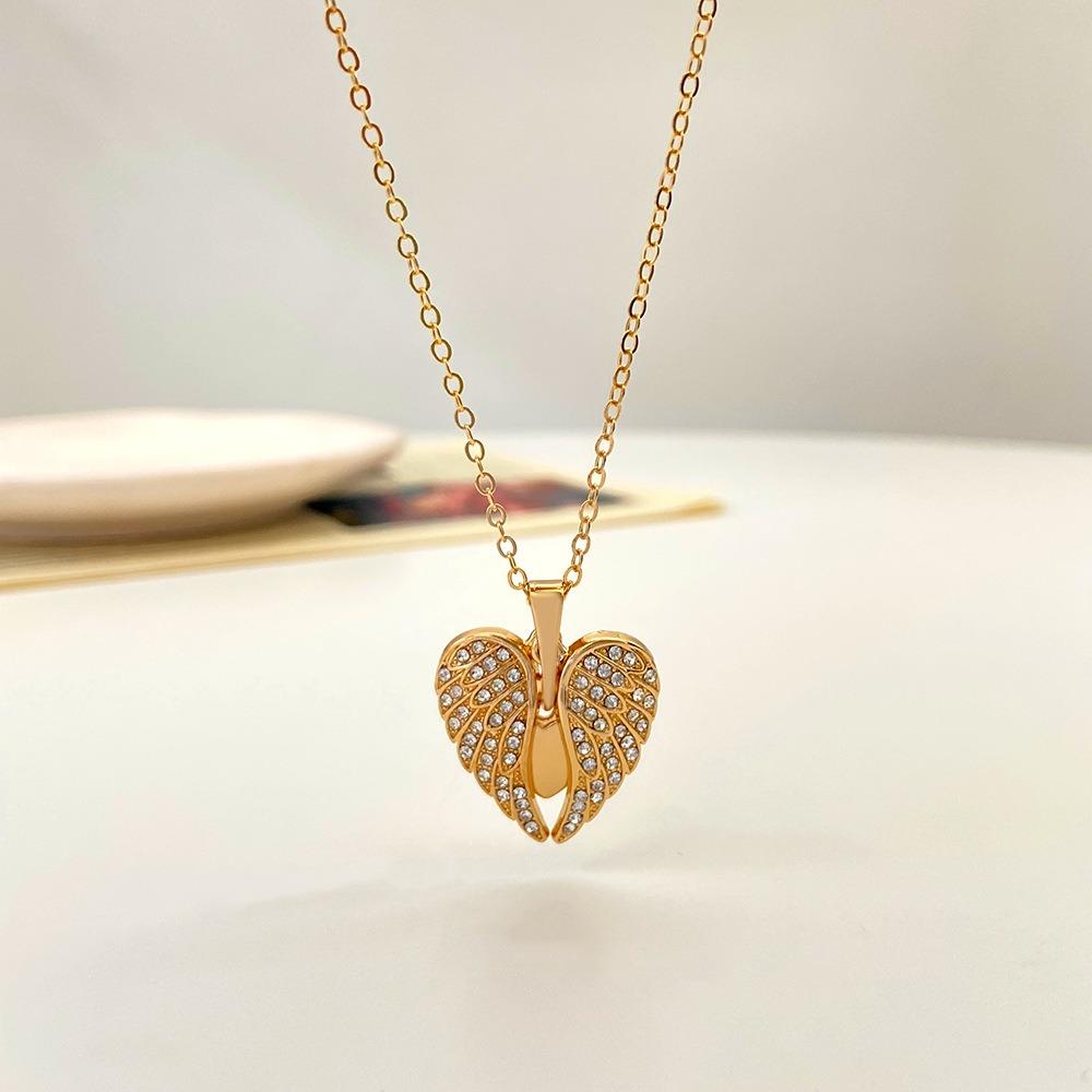 Heart Angel Wings Openable Pendant Necklace, Fashionable  Cute Party Jewellery Valentine's Day Gift, for Women, Mum