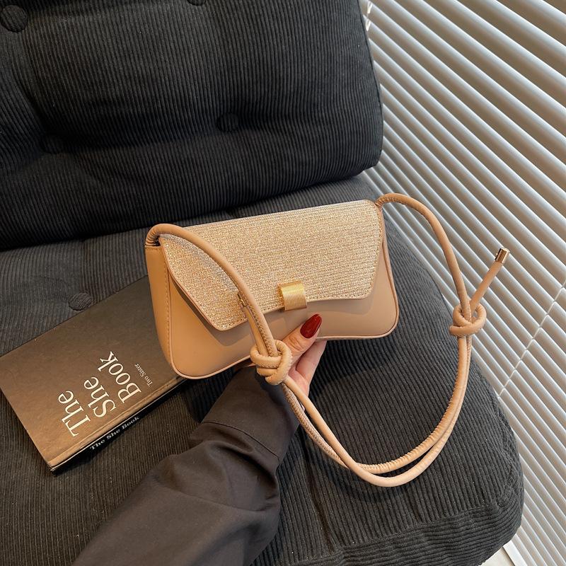 Underarm bag 2025 new trendy fashion commuter bag solid color shoulder messenger bag high-end niche handbag