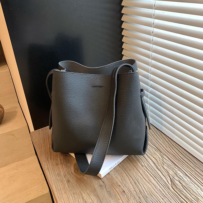 IELGY Ladies Bucket Bag Retro Fashion Large Capacity One Shoulder All-Match