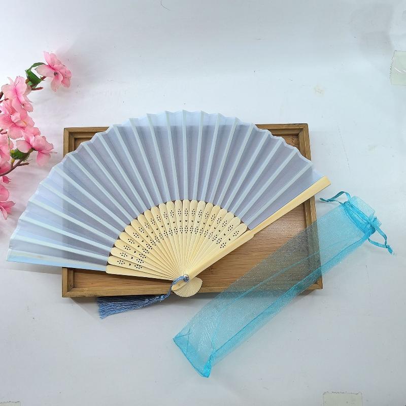 

Chinese Style Folding Fan Wear Resist With Organza Bag Bamboo Hand Fan With Tassel Cooling Tool Silk Hand Fan Party Decoration A10