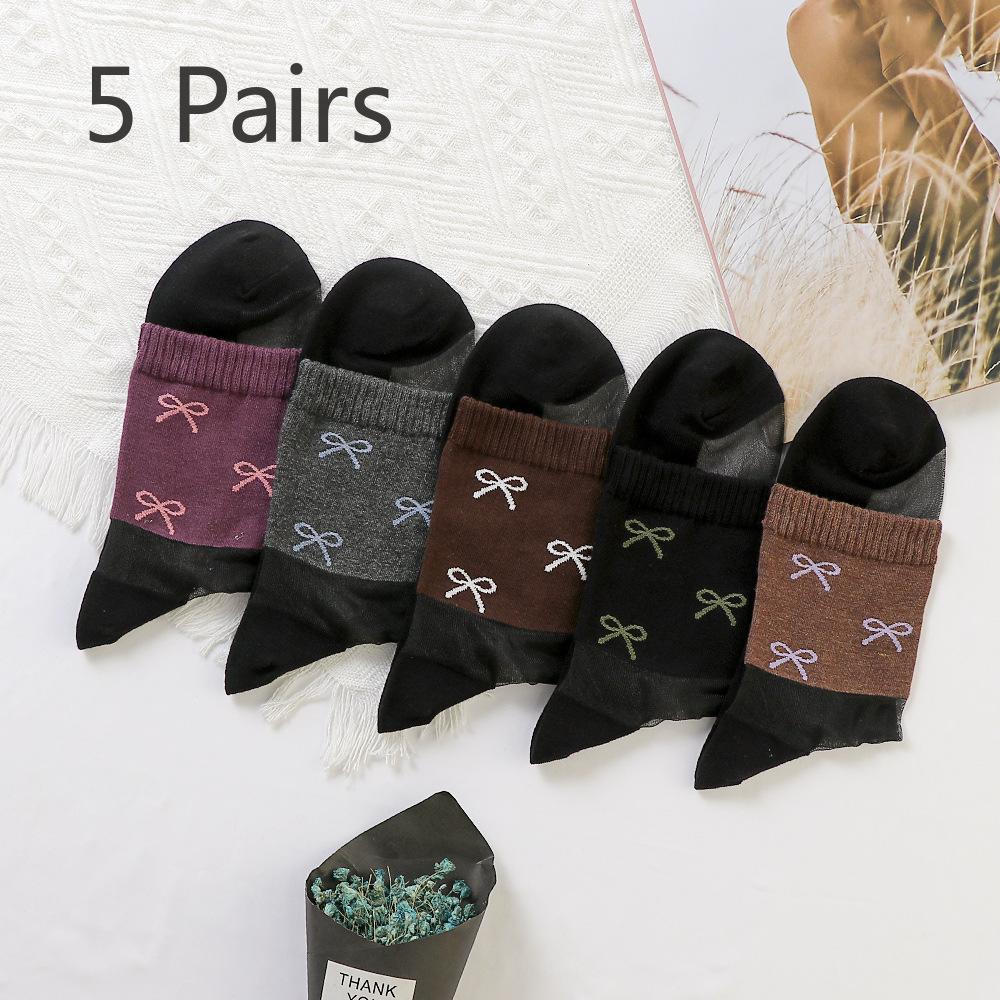 5 Pairs of Ultra-thin Socks with Cotton Soles and Silk Surfaces. The Cuffs Are Loose in Winter To Prevent Fraying. Cartoon Design.