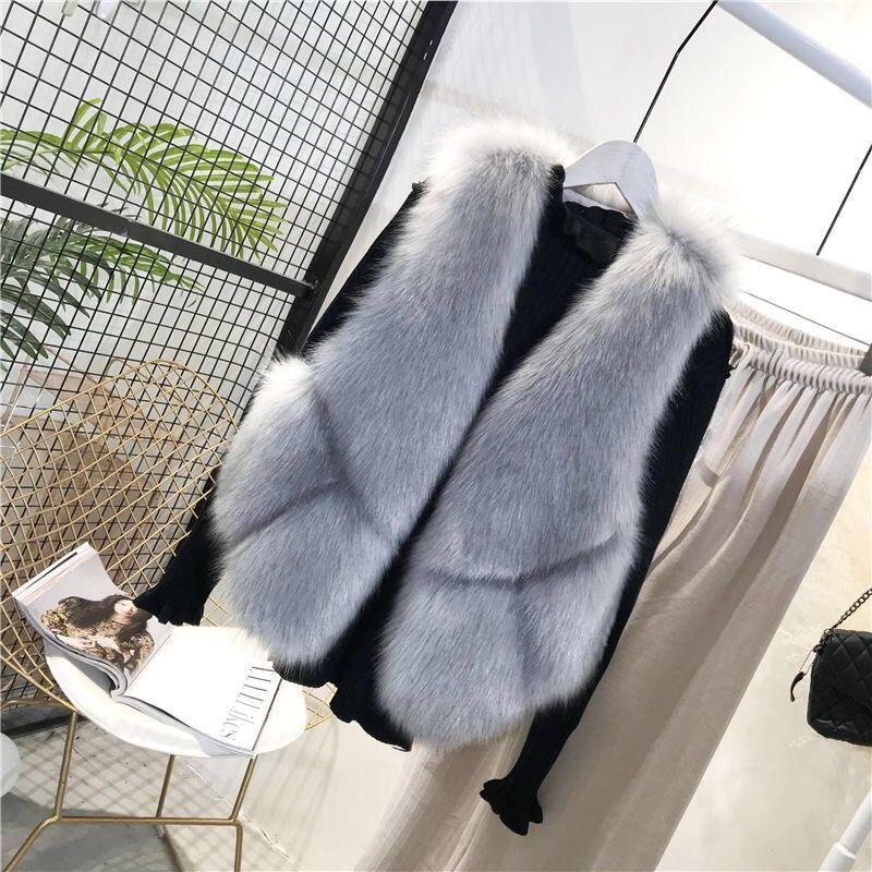 Women Short Mink Fur Vest Faux Fox Fur Jacket Fashionable Sleeveless Coat