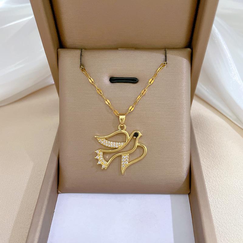 Titanium Steel Full Diamond Swallow Light Luxury Temperament Full Diamond Necklace Female Versatile Collarbone Chain Titanium Steel Chain