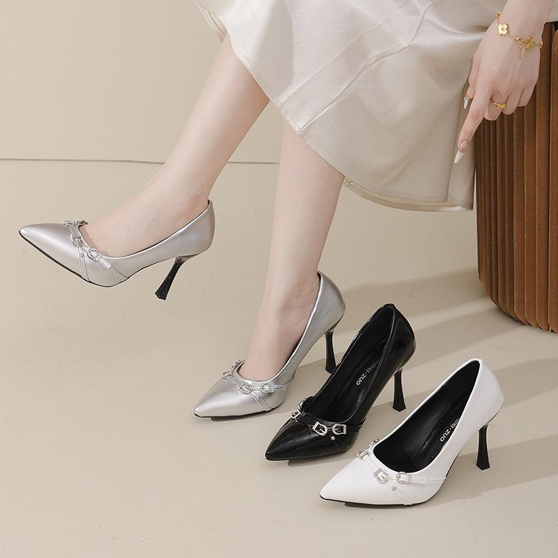 Comfortable and stable heels, black light and familiar, beautiful high heels for women, new French temperament high heels for women in spring and autu