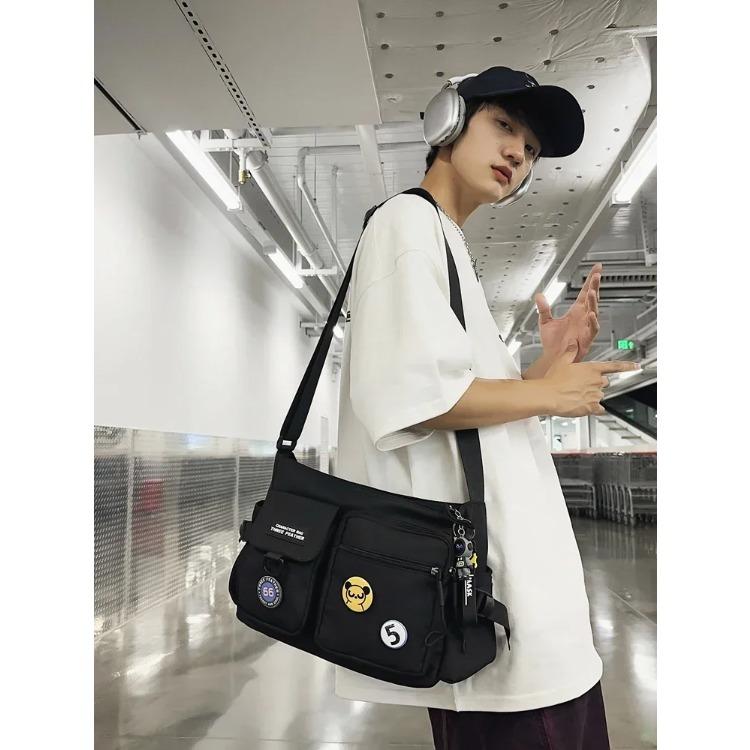 

Твердые сумки через плечо с большим внутренним отделением, мягкие, модные, хит продаж, унисекс, нейлоновые сумки через плечо на молнии