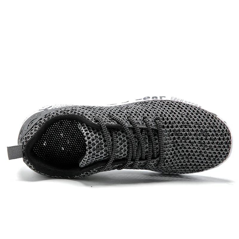 Fashion Men Aqua Shoes Breathable Trekking Wading Beach Quick Drying Water Shoes Outdoor Fishing Wading Shoes Water Sneakers Men Lace Up