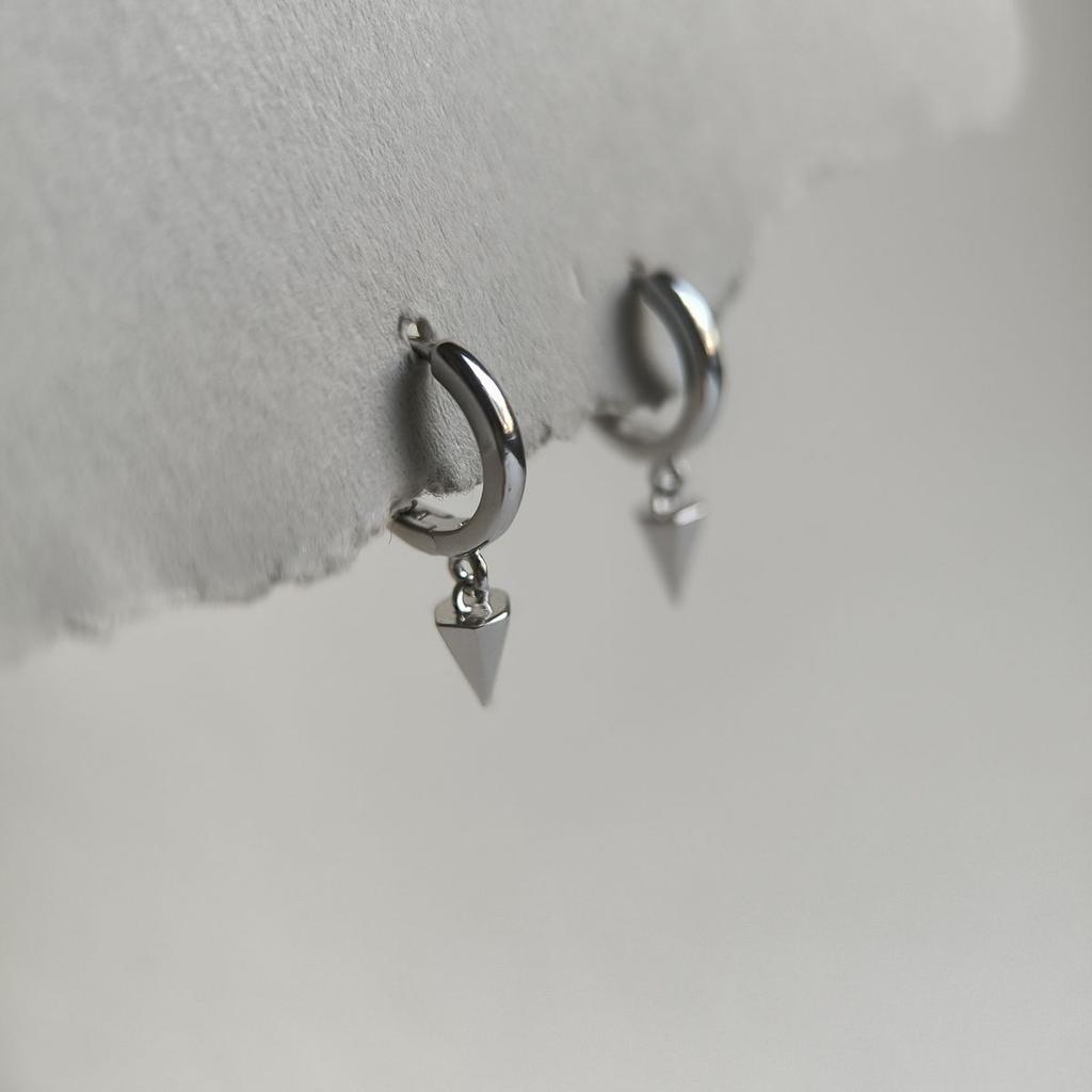 Серебряные серьги без камней (2187240)