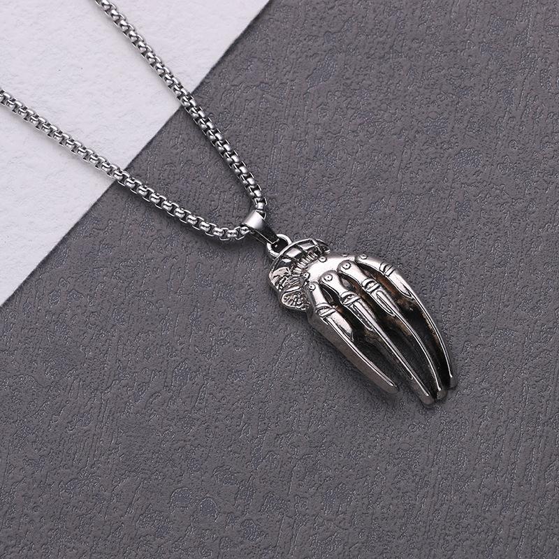 Anime Exaggerated Male Ghost Claw Retro Hip-hop Accessories Trendy Jewelry Pendant Necklace