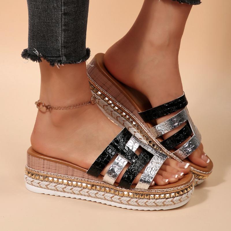 Fashion 2025 Summer Open Toe Women's Slippers Fashion Outdoor Casual New Plus Size Concise Color Matching Best Seller Wedge Slippers