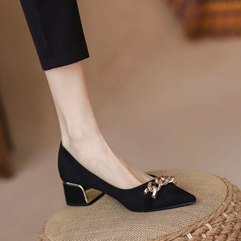 Black Woman Pumps Spring and Autumn With Medium Heels Pointed Toe Shoes for Women Wholesale Y2k On Promotion Discount Shoe Sale