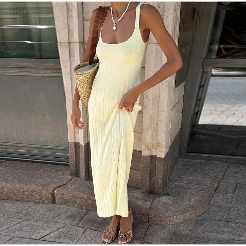 

Elegant Knitted Long Dress Women Sleeveless Backless Slim A-line Solid Color Dresses S жёлтый