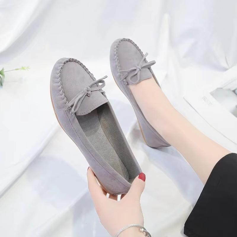 Fashion Women  Slip on Loafers for Ballet Flats Women Suede Casual Sneakers  Flat Shoes for Mom Fashion Shoes 2025