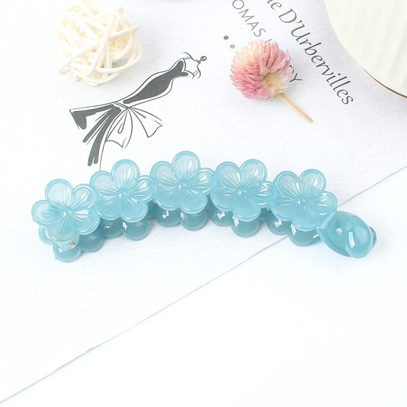 Flowers Twist and Curl with Small-sized Hair Volume Simple Vertical Hair Clips with Anti-slip PropertiesVersatile Hair Clips for The Back of The Head.