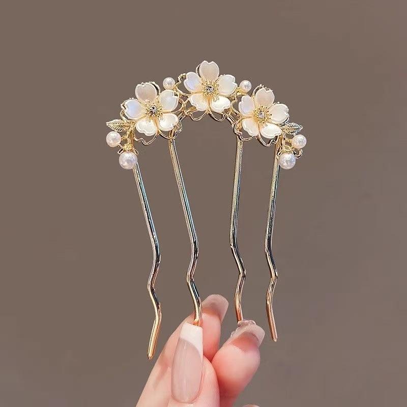 Perle Blume Wellenförmige Haarstäbe Frauen Elegant Waldstil U-förmige Haarnadel Hochwertiges Metall Dutt Kopf Haarspange Schmuck Accessoires