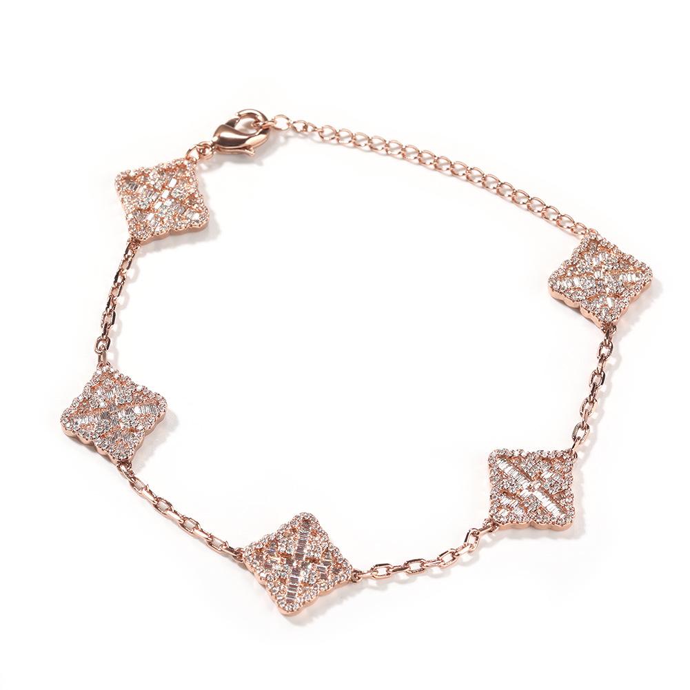 2026 Lucky Clover Bracelet Summer Women's Premium Gold Light Luxury Niche Diamond Cross-border Jewelry