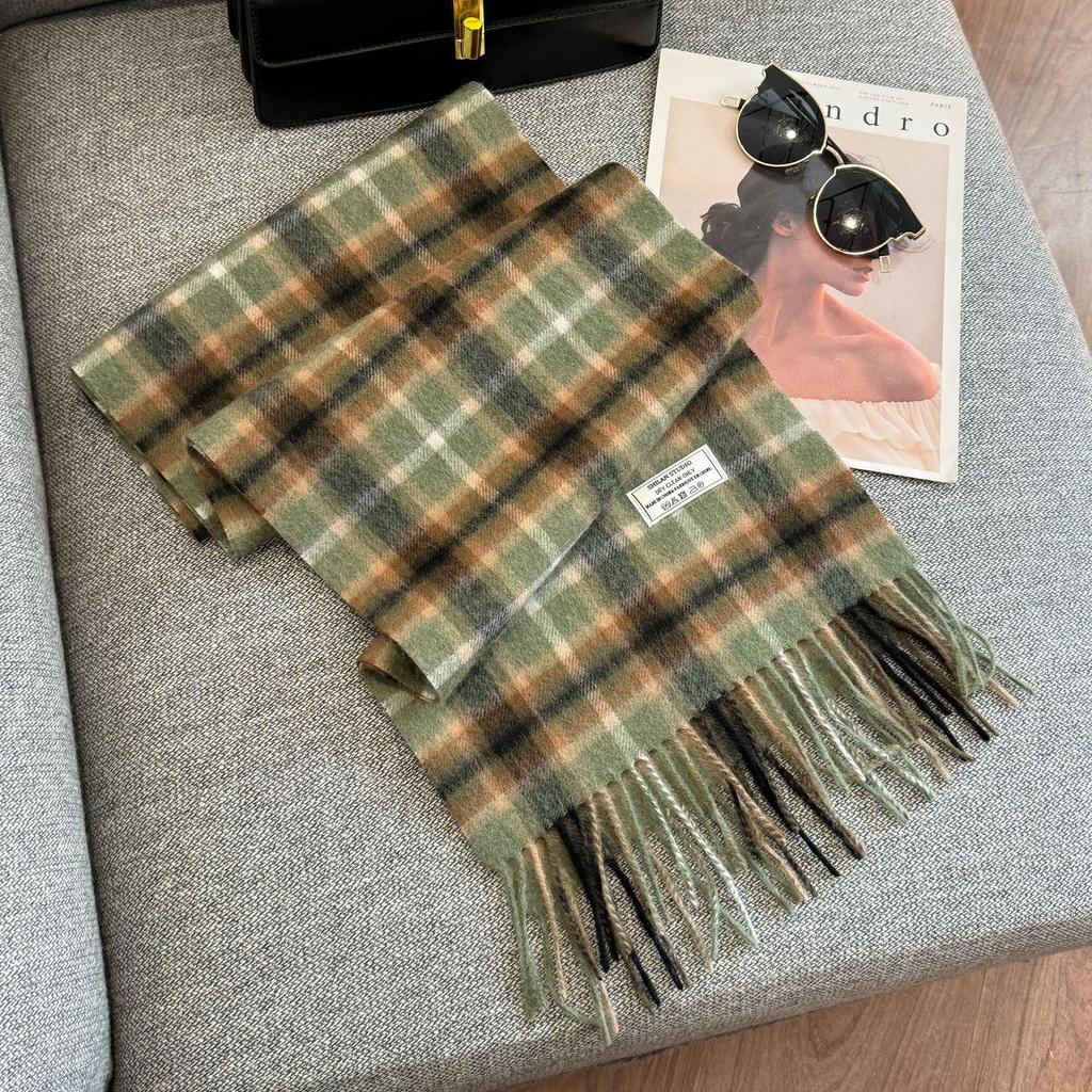 2025 Unisex 100% Wool Scarf: Versatile and Warm for Autumn & Winter