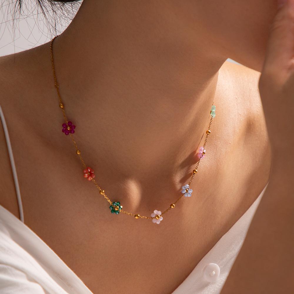 Ins Niche Design Stainless Steel Handmade Colorful Small Flower Chain Bracelet Suitable for Summer Beach