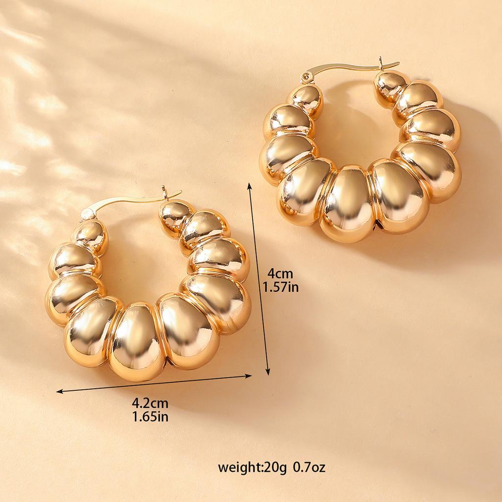 Accessories Circle Hollow Fan Circle Metal Earrings Women'S French Retro Elegant Niche Premium