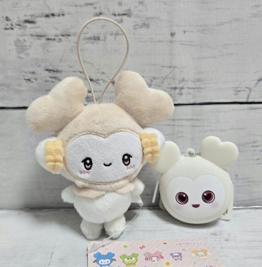 [USED] GIGO TWICE LOVELYS Sanrio Mascot Wallet Dahyun