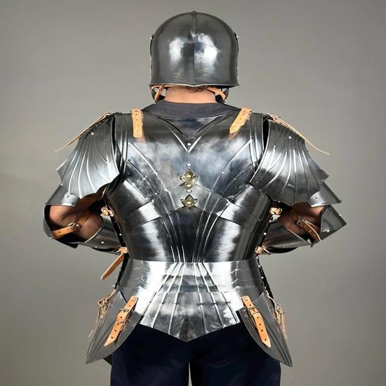 German Gothic Armor Suit Medieval Knight Half Body Armor Suit 15Th Century Larp Cosplay Armor Best Gift For Him