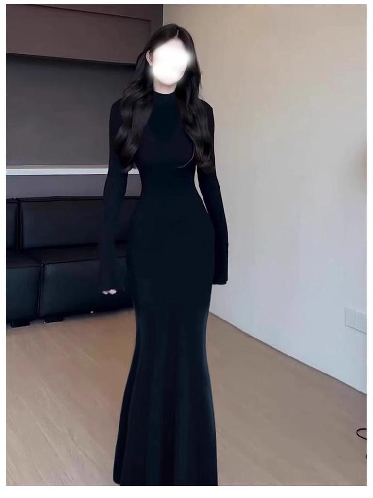 Beflocktes Schwarzes Lotos-Fischschwanzkleid mit Pelzfutter – Damen Herbst/Winter Schlanke Passform, Hoher Kragen, Langes Kleid