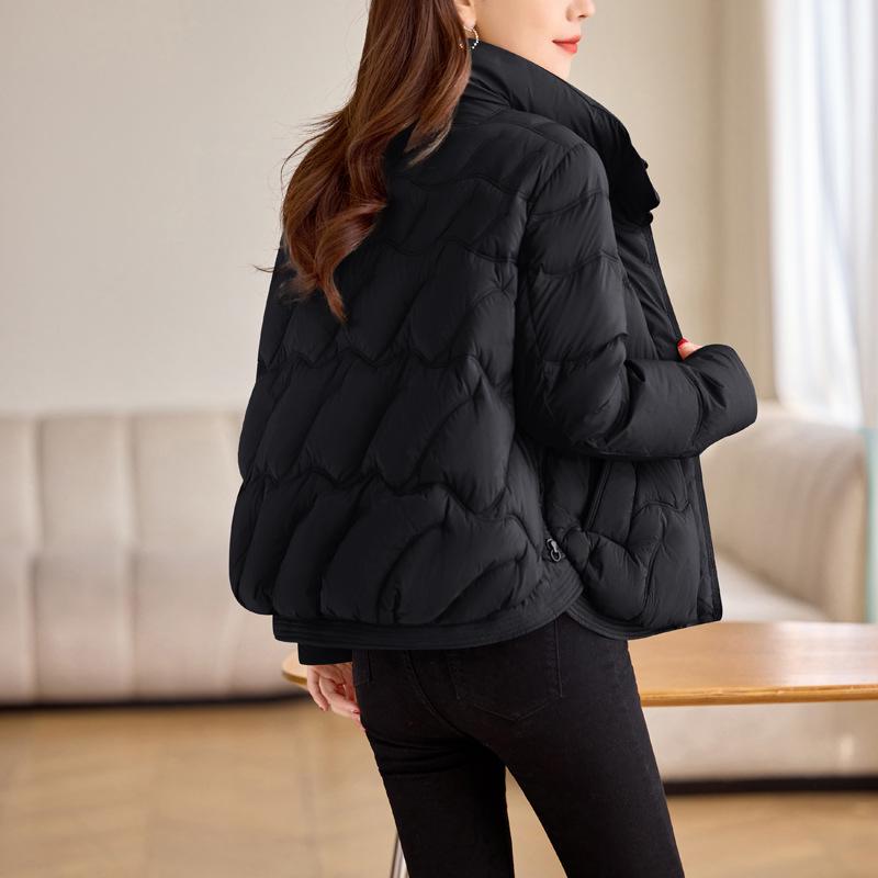 

Женская легкая куртка из белого утиного пуха 2024 года - Маленький размер, Теплое зимнее пальто со стойкой M for 90-118 jin чёрный