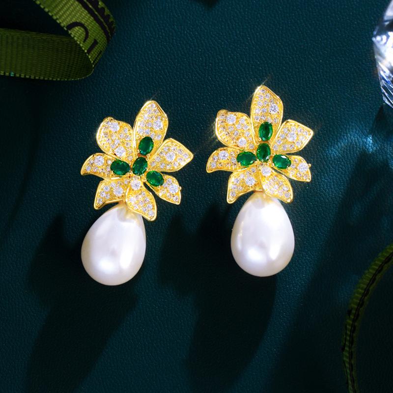 French Light Luxury Sweet Inlaid Zircon Flower Pearl Earrings High-End Temperament Celebrity Style Ear Jewelry